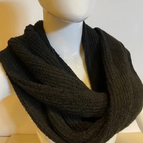 Nwt I.N.C. INTERNATIONAL CONCEPTS  ribbed black 
Wrap & Scarf in One,  T22 - Picture 3 of 4